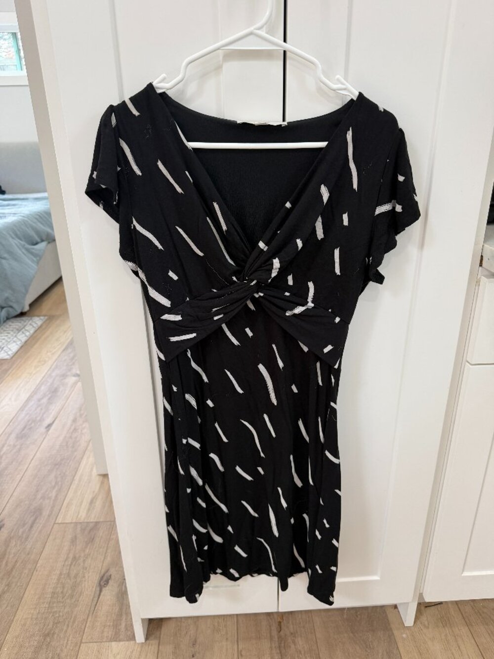 black LOFT dress small